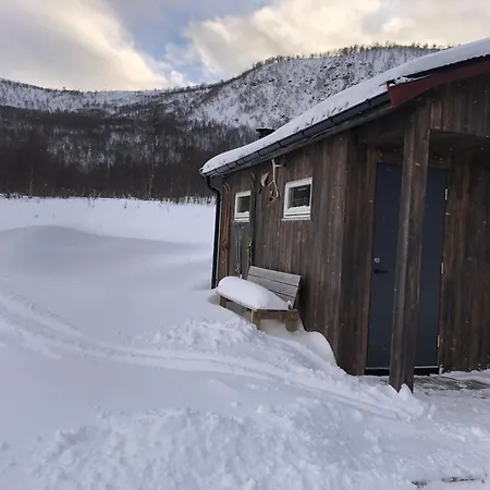 Cozy Small House With Amazing View Casa vacanze Hennes