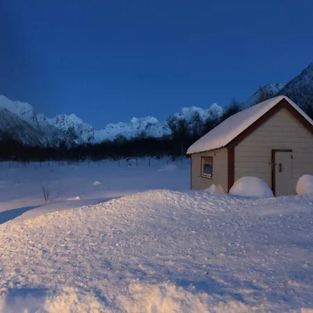 Dom wakacyjny Cozy Small House With Amazing View *