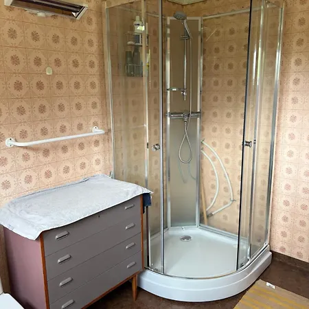 Cozy Small House With Amazing View בית נופש Hennes