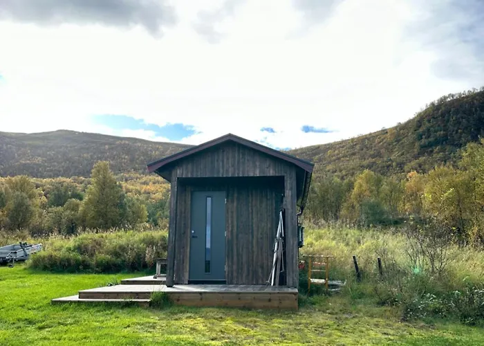 Cozy Small House With Amazing View Дом отдыха *