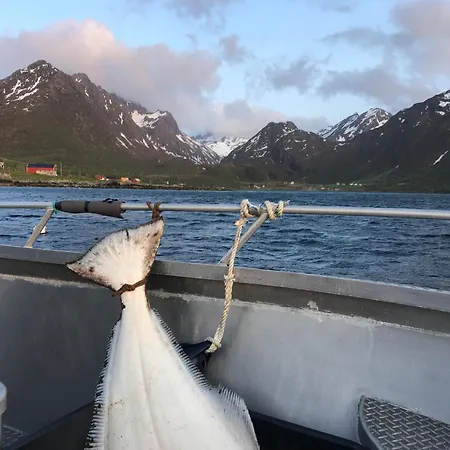 Cozy Small House With Amazing View *